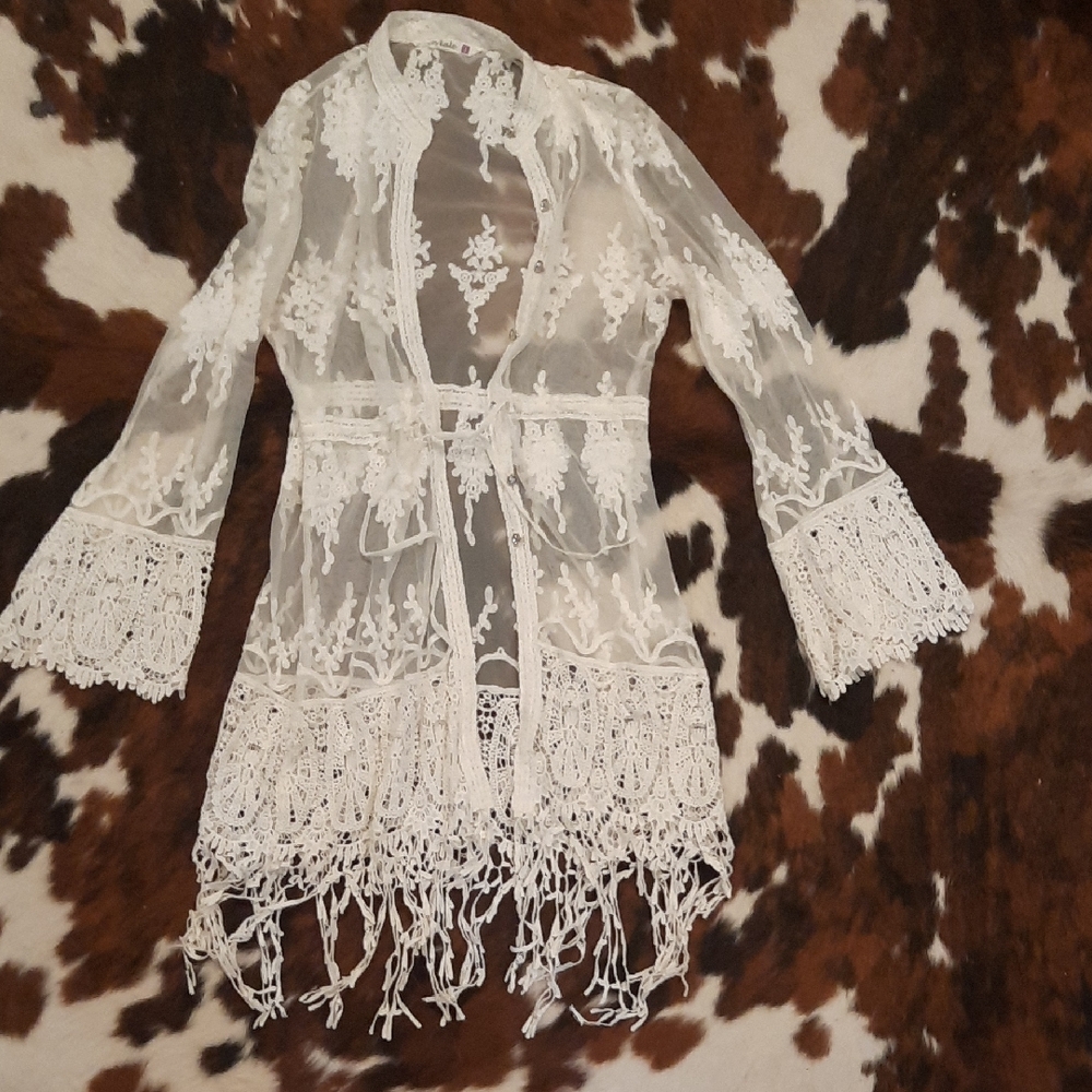 Elegant White Lace Swim Coverup